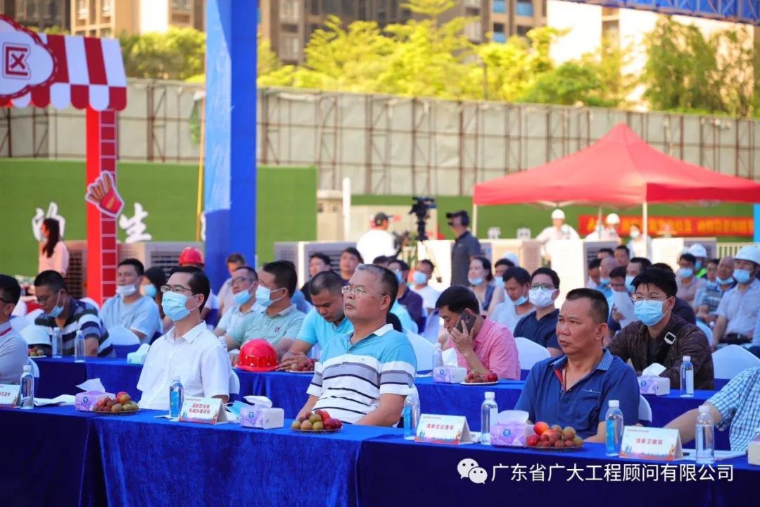 【安全生产月】时代水岸项目"消除事故隐患 筑牢安全防线"应急演练观摩会顺利举行(图2)